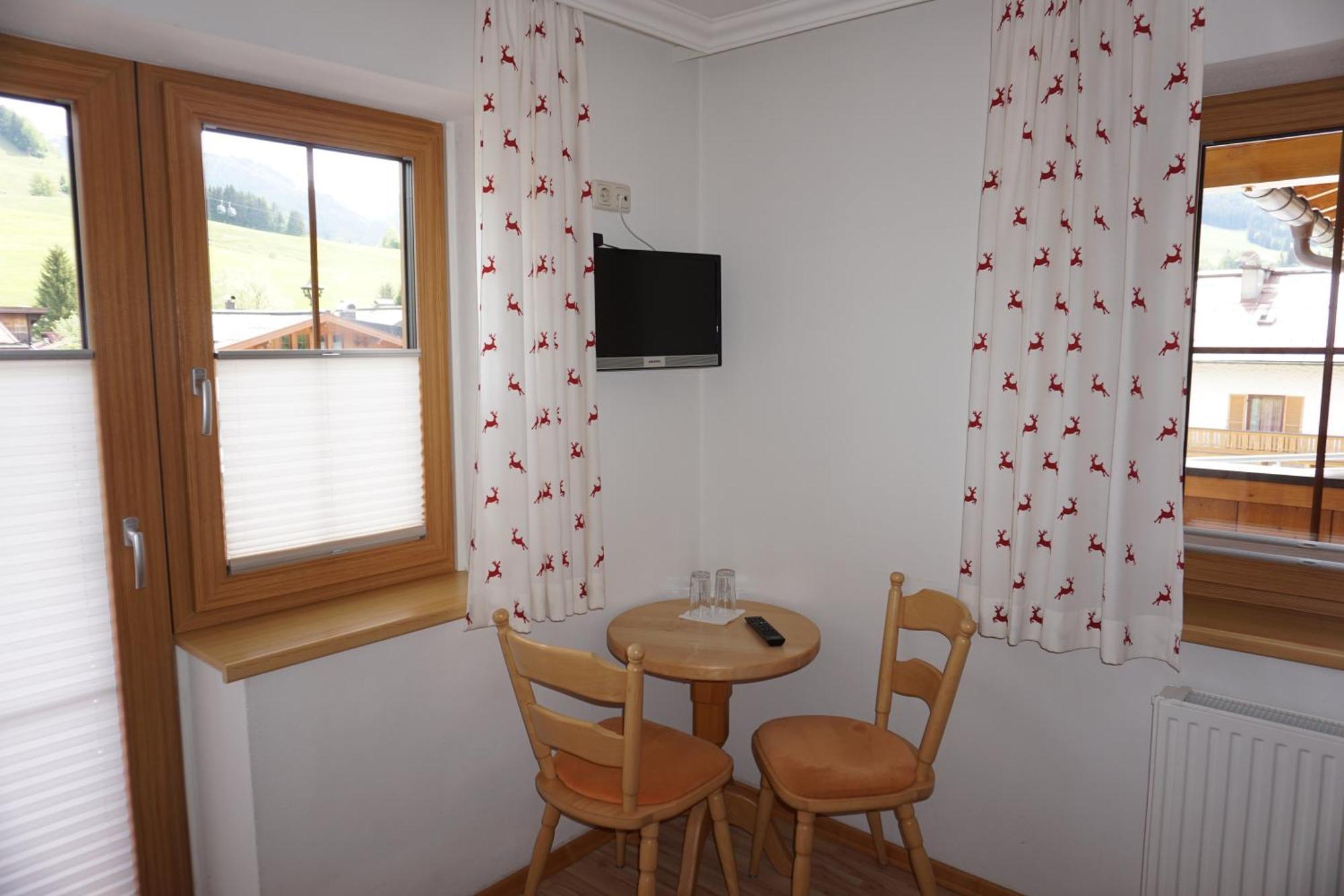 Pension & Appartements Anny Maria Alm am Steinernen Meer Εξωτερικό φωτογραφία