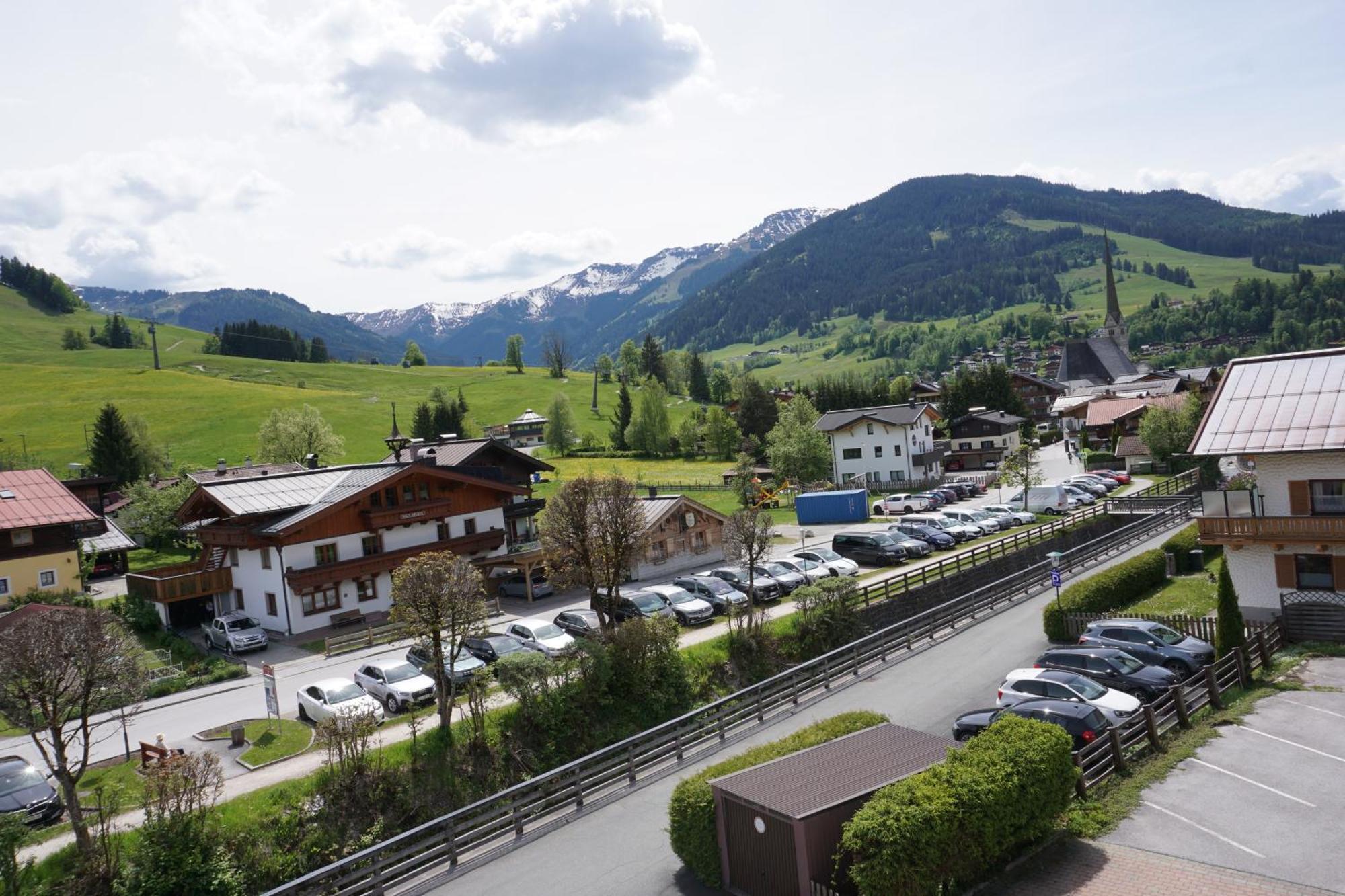 Pension & Appartements Anny Maria Alm am Steinernen Meer Εξωτερικό φωτογραφία