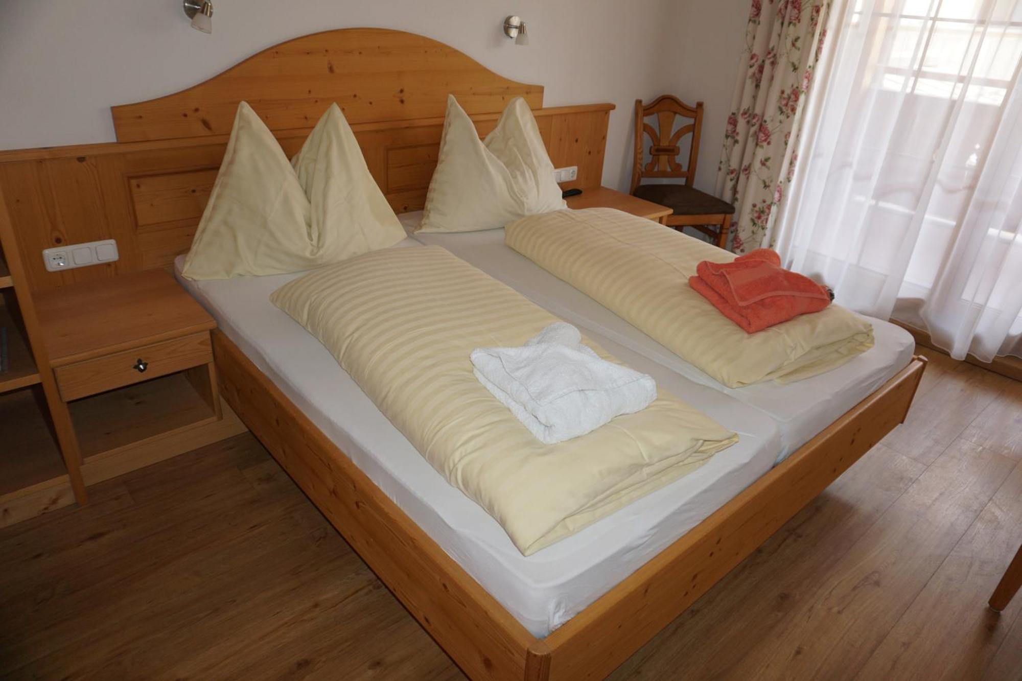 Pension & Appartements Anny Maria Alm am Steinernen Meer Εξωτερικό φωτογραφία