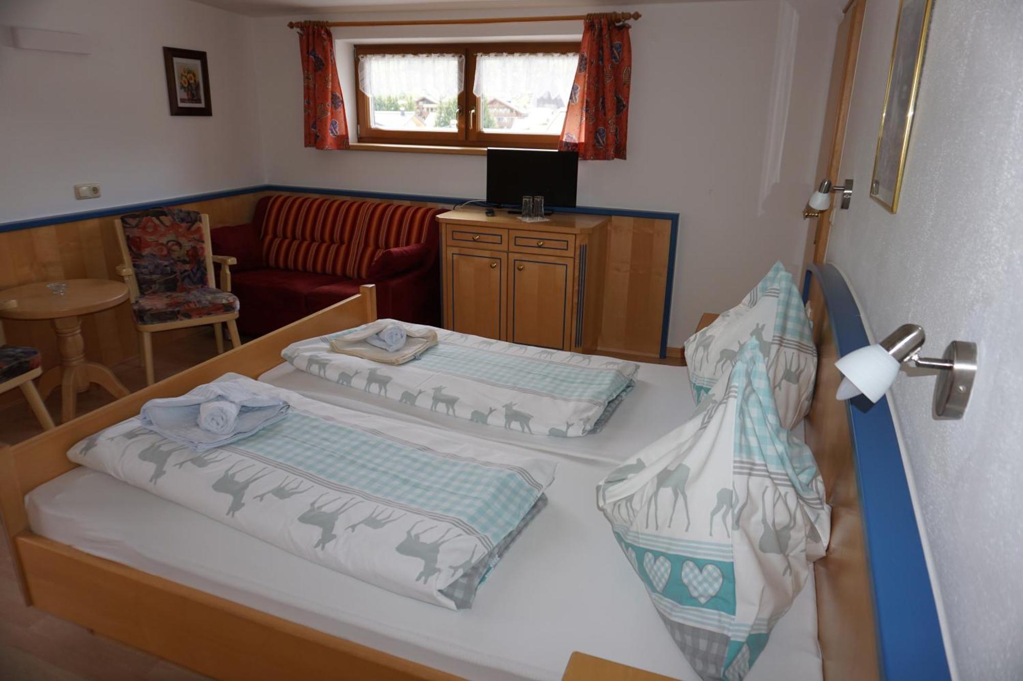 Pension & Appartements Anny Maria Alm am Steinernen Meer Εξωτερικό φωτογραφία
