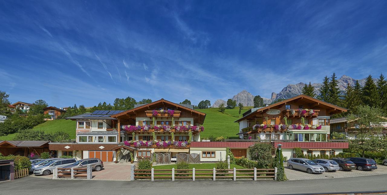 Pension & Appartements Anny Maria Alm am Steinernen Meer Εξωτερικό φωτογραφία