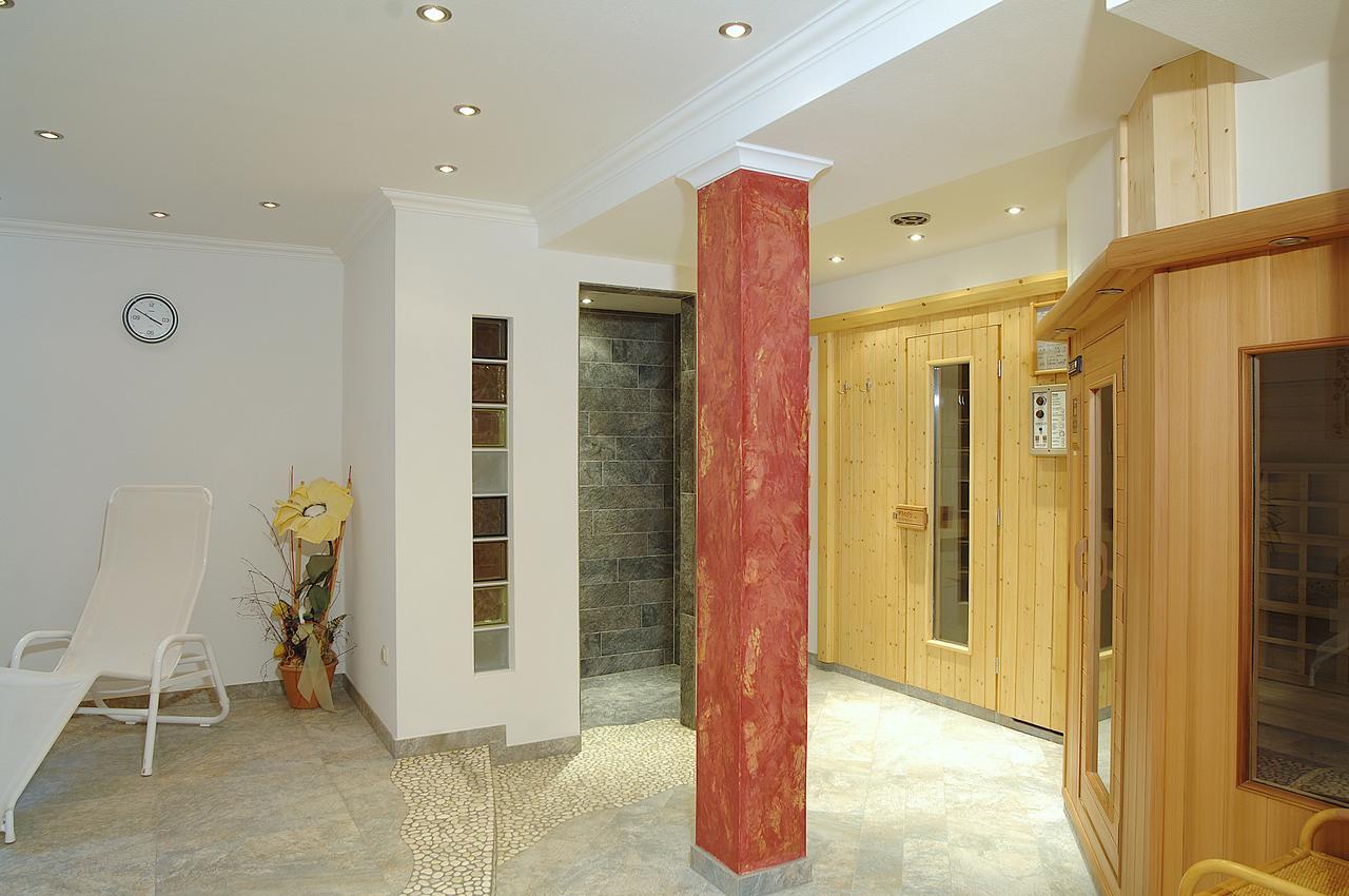 Pension & Appartements Anny Maria Alm am Steinernen Meer Εξωτερικό φωτογραφία