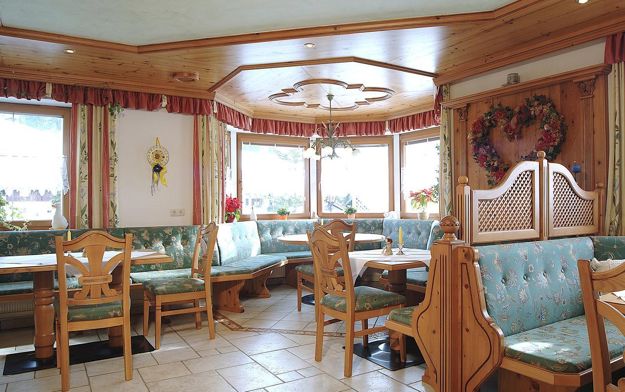 Pension & Appartements Anny Maria Alm am Steinernen Meer Εξωτερικό φωτογραφία